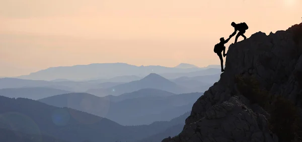 Mountaineering aid&Mountaineering activities. — Stock Photo, Image