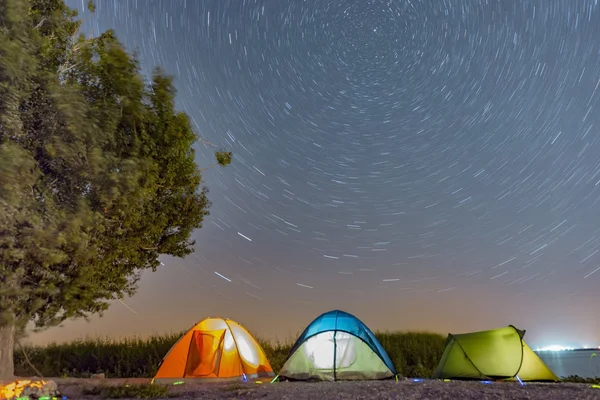 캠핑 캠핑 & 별 밤 — 스톡 사진