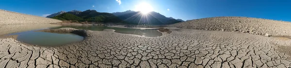 地球規模の気候への影響干ばつ砂漠化土壌汚染が世界に及ぼす影響 — ストック写真