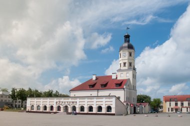 Nesvizh Beyaz Rusya ve Nesvizh Kalesi konumunu bir şehirdir.