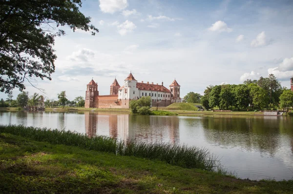 Mirsky Castle Complex er en UNESCO World Heritage site i Bel - Stock-foto