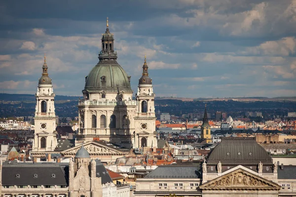 Centralnej Części Budapesztu Wzdłuż Dunaju Jest Zaliczany Światowego Dziedzictwa Unesco — Zdjęcie stockowe
