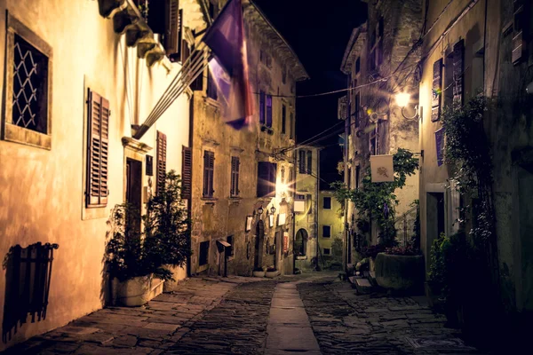 Rovigno è una città in Croazia situata sul Mare Adriatico settentrionale — Foto Stock