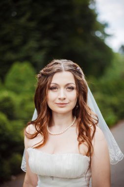 güzel gelin portresi