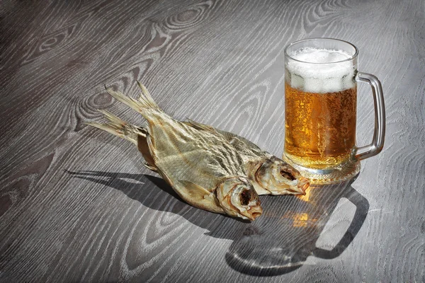 Beer in hot summer day — Stock Photo, Image