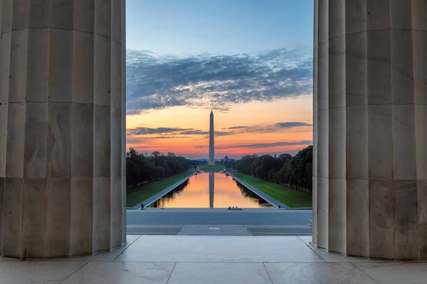 Vista Del Amanecer Monumento Washington Piscina Reflectante Desde Lincoln Memorial —  Fotos de Stock