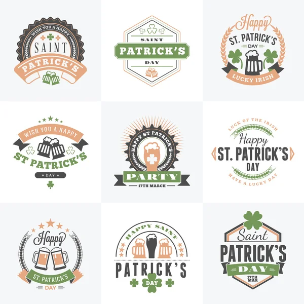 Conjunto de St. Patricks Day Retro Holiday Badges. Diseño de tarjetas de felicitación vectorial. Antecedentes del Día de San Patricio. Feliz día de San Patricio — Vector de stock