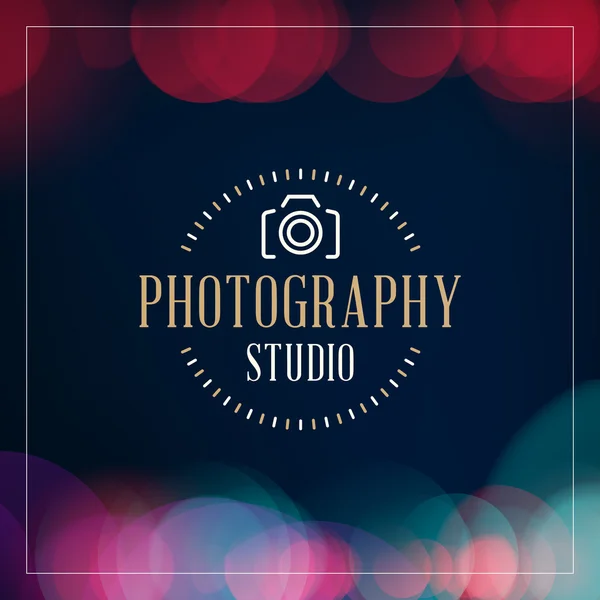 Photography Logo Design Template. Photography Retro Golden Badge. Photo Studio — Stock Vector