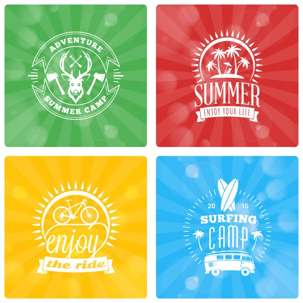 Conjunto de elementos de diseño de vacaciones de verano sobre fondo colorido. Playa Vacaciones, Fiesta, Viaje, Camping — Vector de stock