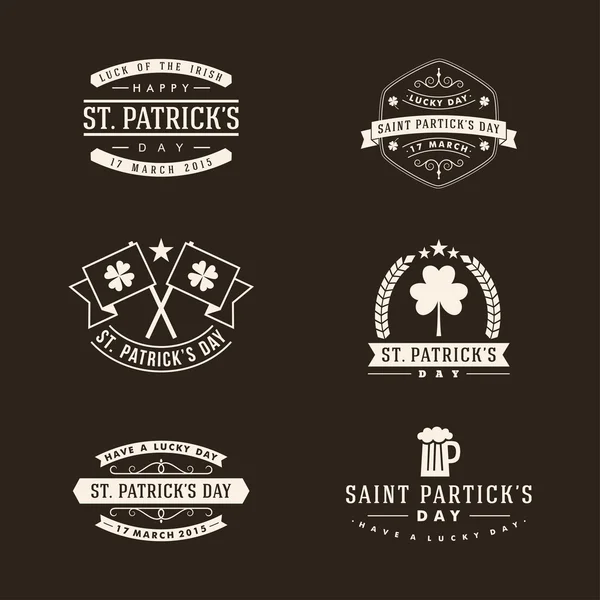 Conjunto de St. Patricks projeto do cartão de Dia. Design de crachá de férias vintage —  Vetores de Stock