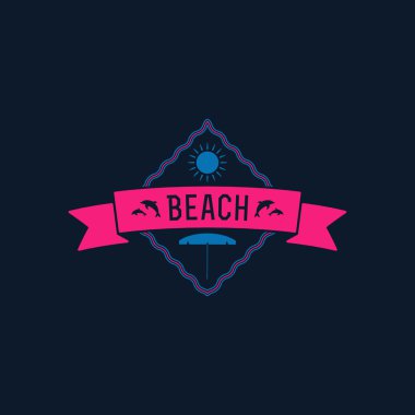 Retro yaz vintage etiket koyu arka plan üzerinde. tropik cennet, beach tatil, macera ve seyahat