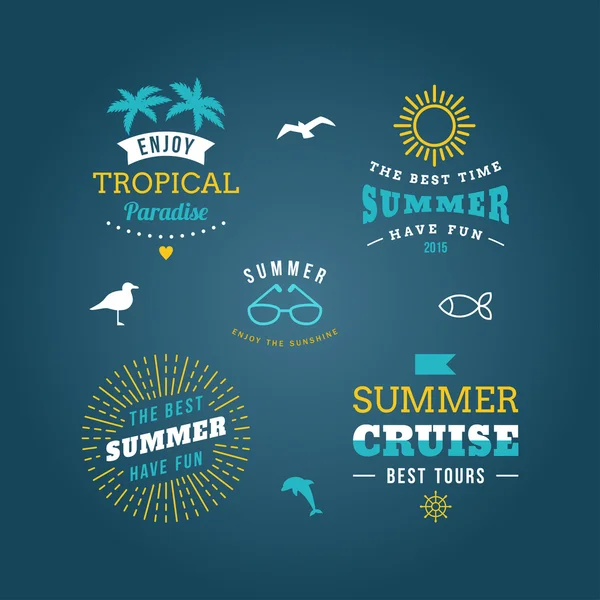 Conjunto de elementos de diseño vectorial. Retro vacaciones de verano etiquetas Vintage — Archivo Imágenes Vectoriales