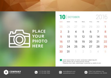 Resepsiyon takvim 2016 vektör tasarım şablonu. Hafta başlar Pazar