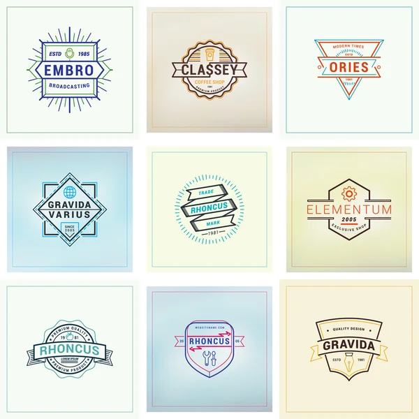 Set of Hipster Retro Badges, Labels, Logotypes. Vector Design Templates — Wektor stockowy