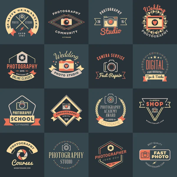 Vector Set of Photography Logo Design Templates. Photography Retro Vintage Badges and Labels.  Wedding Photography. Photo Studio. Camera Shop. Photography Community Royalty Free Διανύσματα Αρχείου