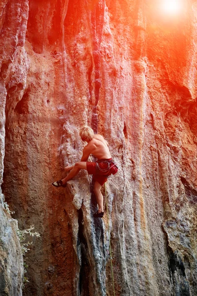 Escalador de rocas macho — Foto de Stock