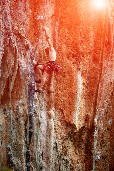 Escalador de rocas macho — Foto de Stock