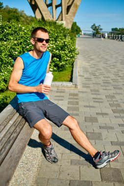 adam koşucu koşu önce ısınma