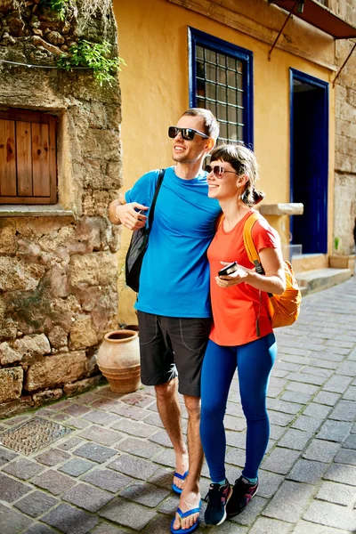 Turisti nel centro storico — Foto Stock