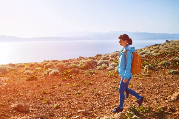 seyahat etmek sırt çantası ile
