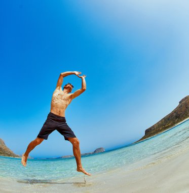 mutlu bir adam deniz