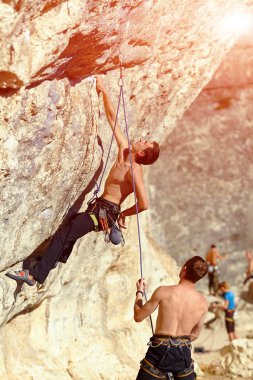 kaya tırmanma uçurumdan