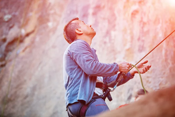 Belayer with the rope — Stock Photo, Image