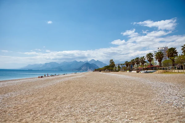 Empty beach — Stock Photo, Image