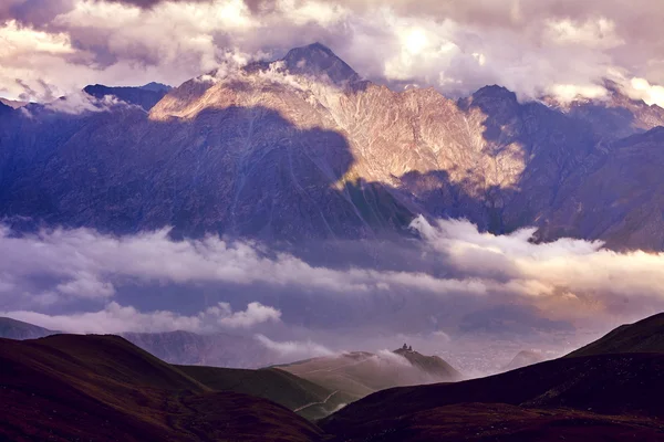 Kafkas Dağları, Gürcistan — Stok fotoğraf