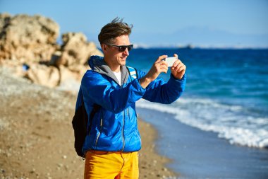 seyahat etmek sırt çantası ile