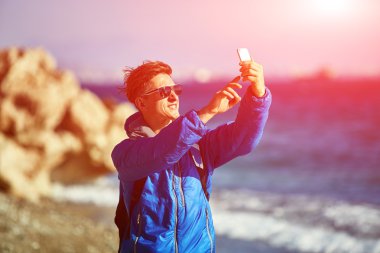 seyahat etmek sırt çantası ile