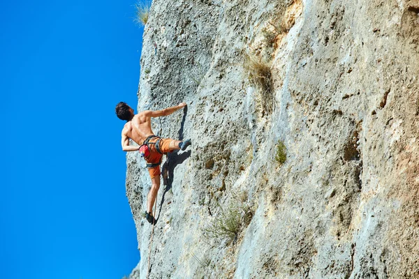 Scalatore di roccia maschio — Foto Stock