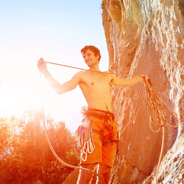 Climber with the rope — Stock Photo, Image