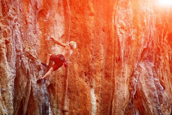 Escalador de rocas macho — Foto de Stock