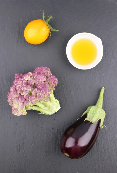 Hortalizas en pizarra - cosecha de otoño . — Foto de Stock