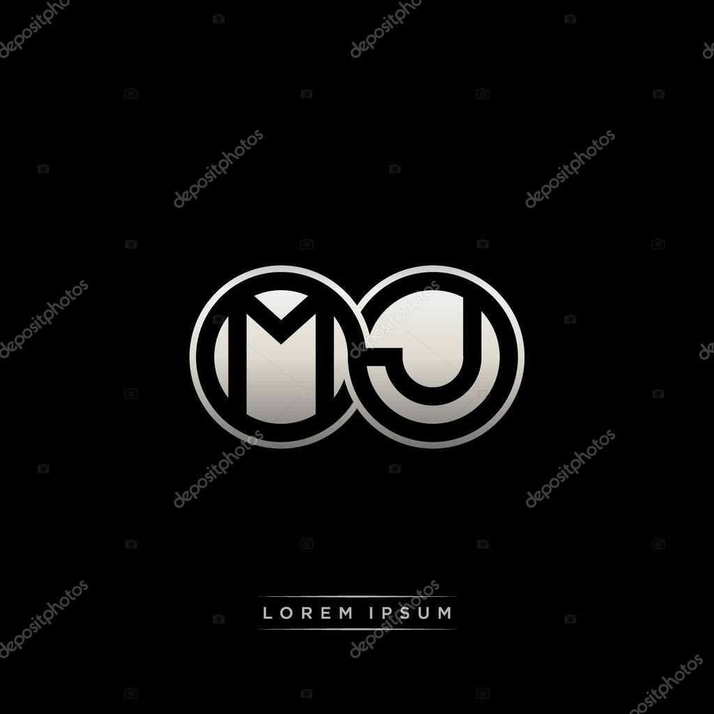 Initial letter linked circle capital monogram logo modern template gold color version isolated on black background