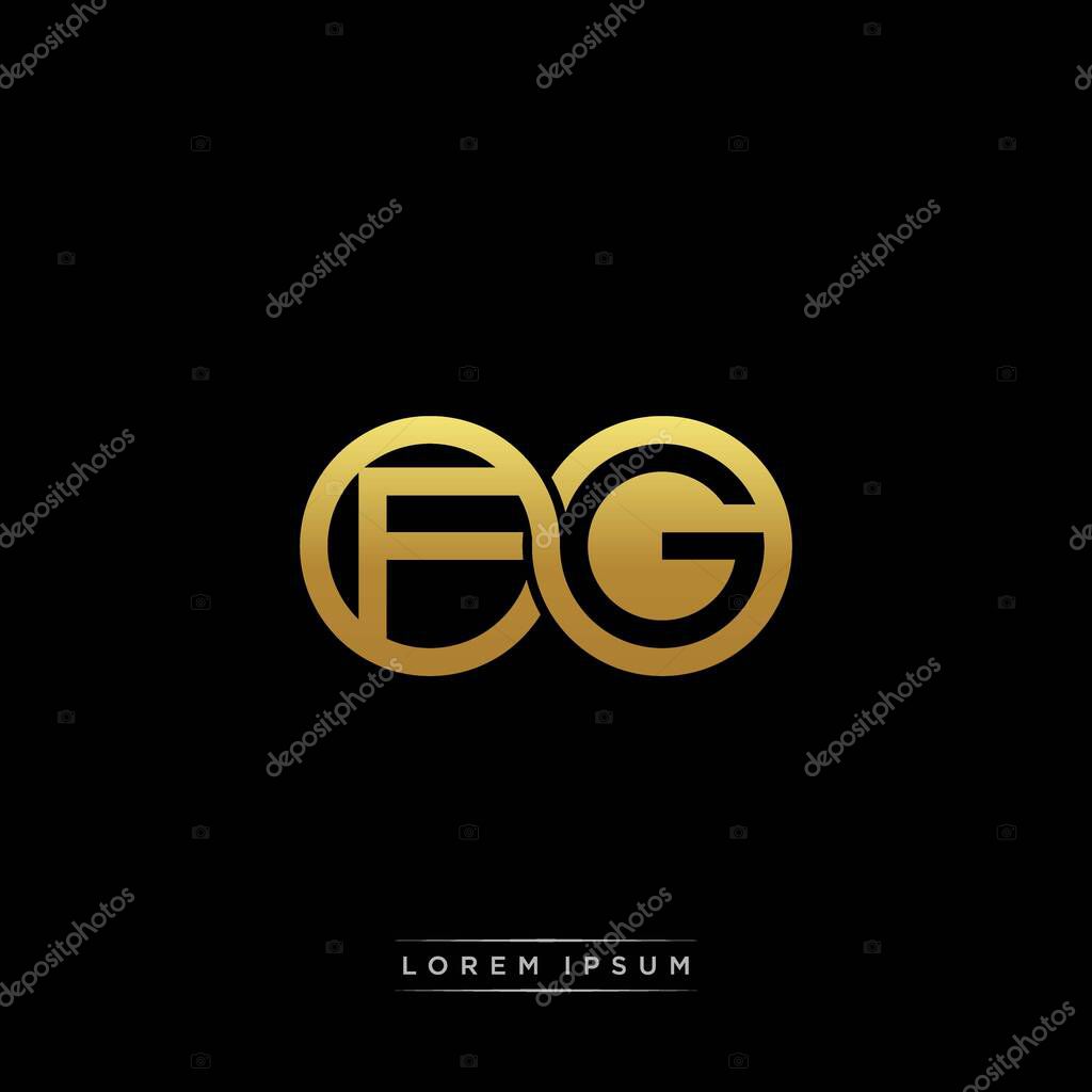 Initial letter linked circle capital monogram logo modern template gold color version isolated on black background