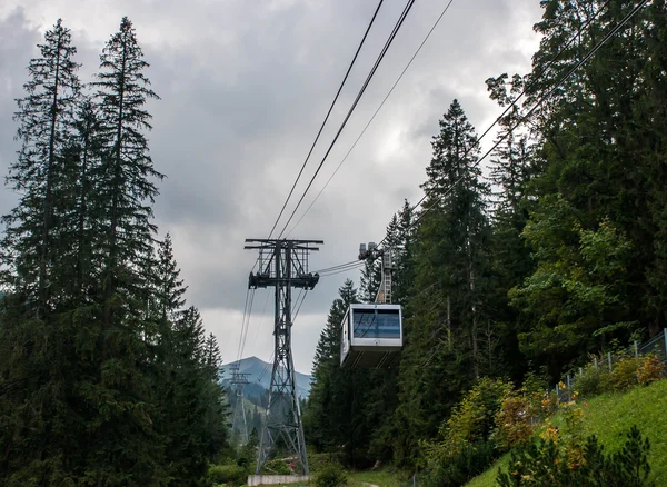 Cableway in Kasprowy Wierch peak in Tatra mountains — Stock Photo, Image