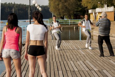 Lehçe Disco müzik grubu Jurad çalışma sırasında çekim müzik video klibi