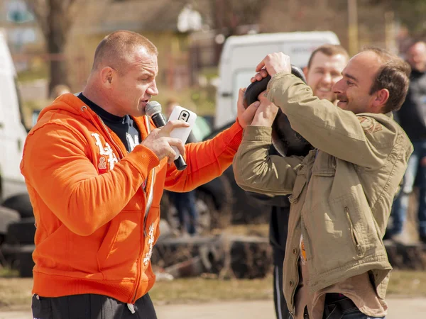 Mariusz Pudzianowski, Lehçe eski diktatör ve akım karışık — Stok fotoğraf