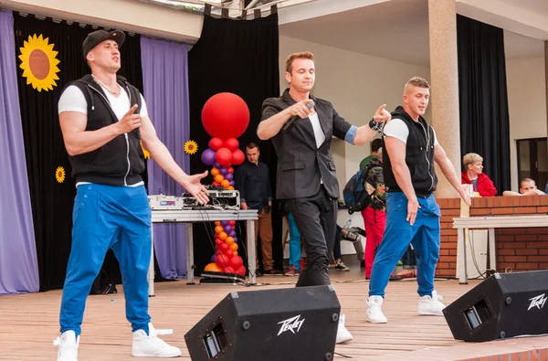 Radek Liszewski, Lehçe Disco Polo grup hafta sonu üyesi