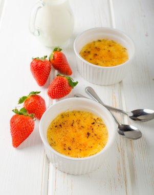 lezzetli Creme brulee