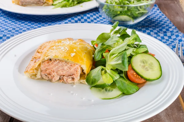 Salmon baked in puff pastry — Stock Photo, Image