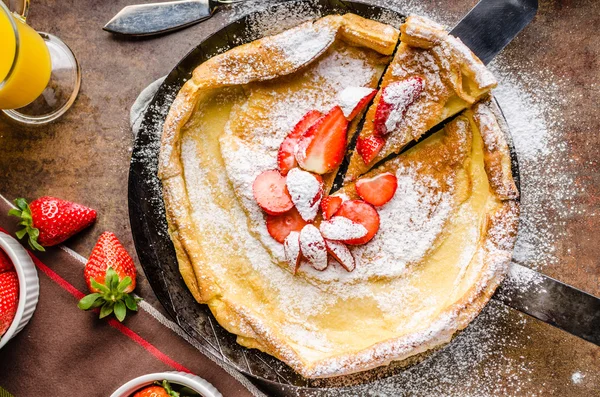 Nederlandse baby pannenkoek — Stockfoto