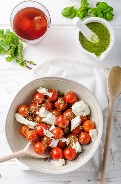 Ensalada de tomate cherry — Foto de Stock