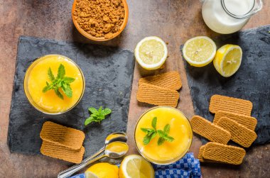 Mini Limon Lor Cheesecakes