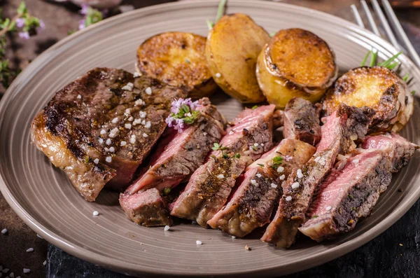 Rib eye steak — Stock Photo, Image