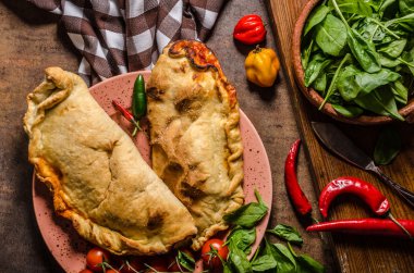 Pizza Calzone rustik