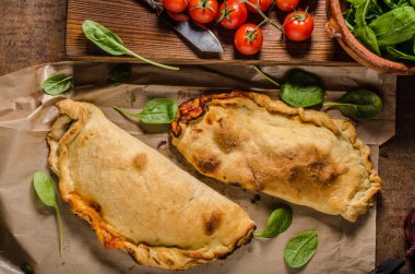 Pizza Calzone rustik