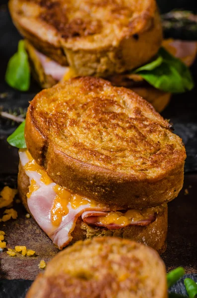 French toast with ham and cheese — Stock Photo, Image